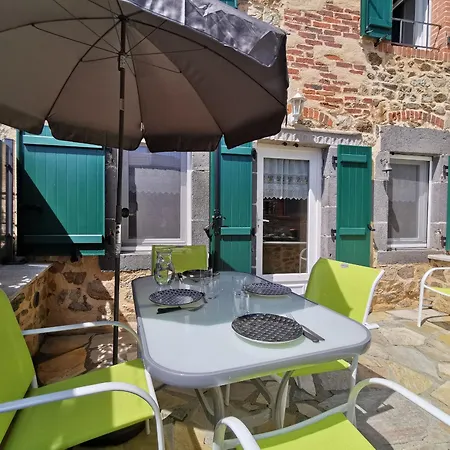 Paisible Renove A St Just, Terrasse Privee, Randonnees, Proche Puy En Velay - Fr-1-582-343 Holiday home Saint-Just-pres-Brioude